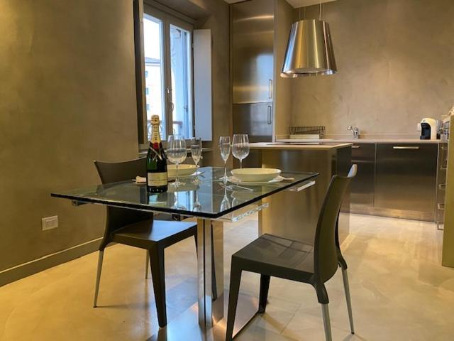 Spacious & Elegant Apartment Near Corso Como - Maroncelli Milan Bagian luar foto