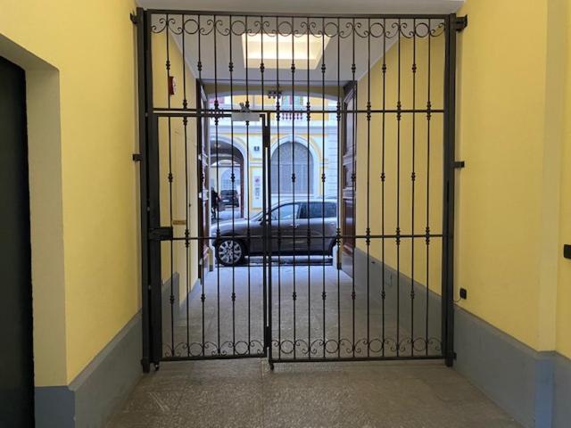 Spacious & Elegant Apartment Near Corso Como - Maroncelli Milan Bagian luar foto